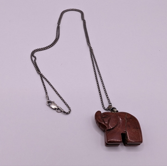 Carved Jasper Elephant Necklace - Picture 4 of 5